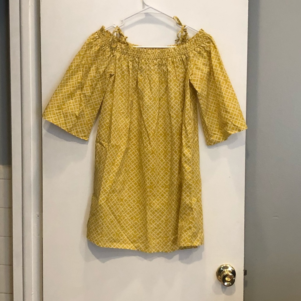 Off the Shoulder spaghetti tie strap tunic top
